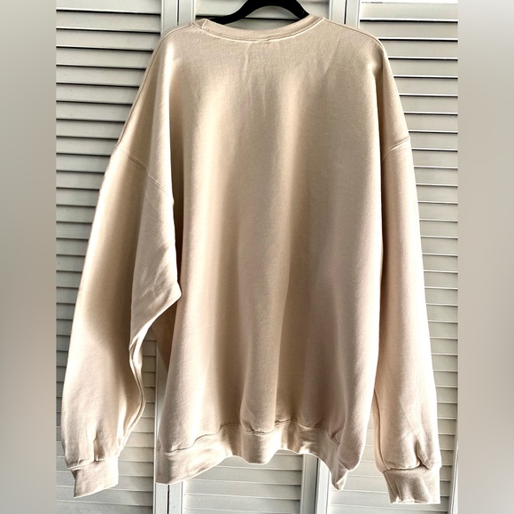 NWT Belk Cream NASA Graphic Women's Crewneck Sweater - Picture 5 of 9